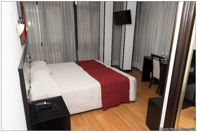 Santa Clara Hotel Oviedo Ngoại thất bức ảnh