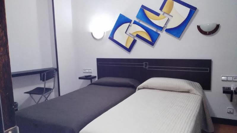 Santa Clara Hotel Oviedo Ngoại thất bức ảnh
